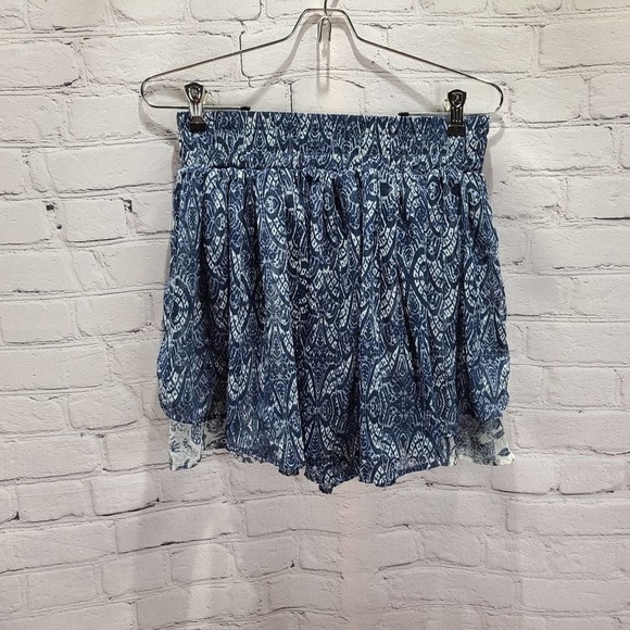 BLUE wavy mini pleated elastic waist skirt - Picture 6 of 8
